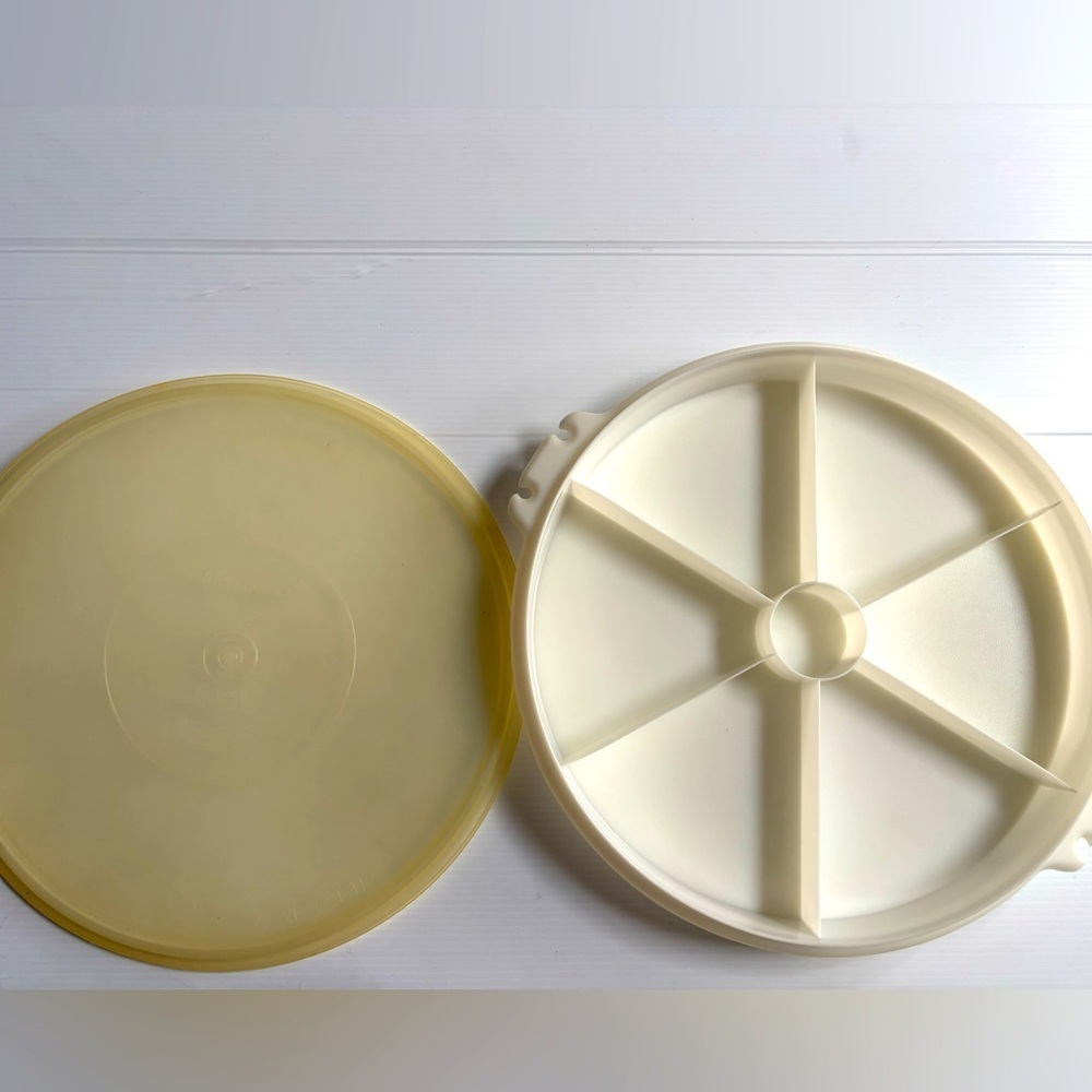 Vintage Tupperware Divided Round Container